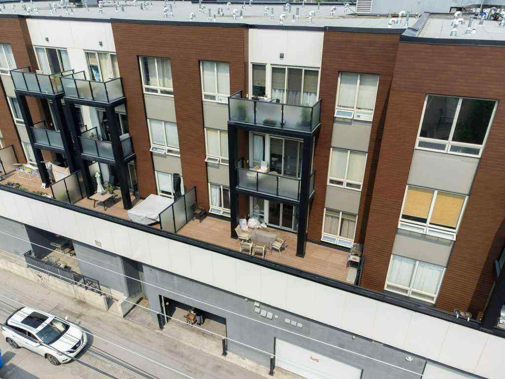 MLS® A2246789 - Unit #215 1899 45 Street NW in Montgomery Calgary, Residential