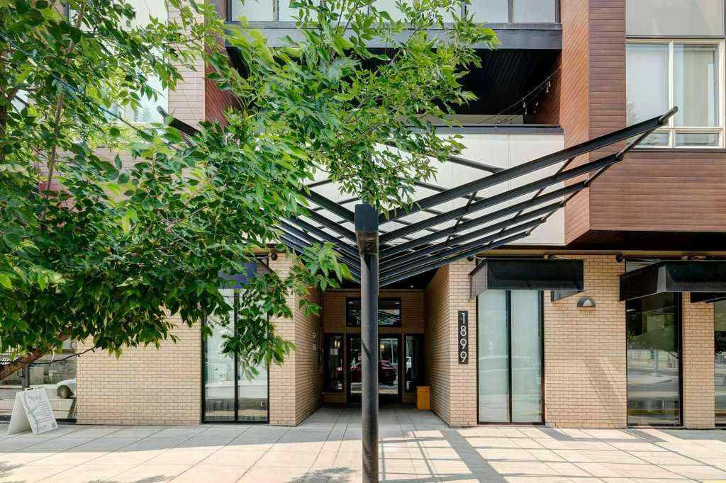 MLS® A2246789 - Unit #215 1899 45 Street NW in Montgomery Calgary, Residential