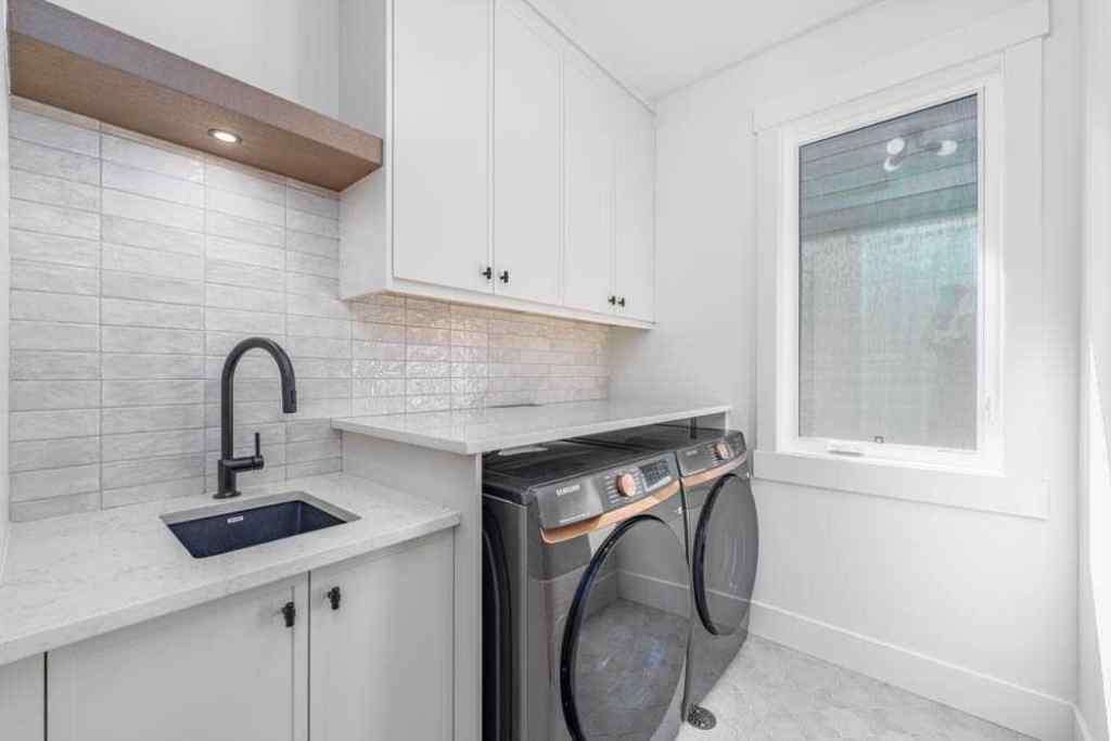 MLS® A2246791 - 2504 19A Street SW in Bankview Calgary, Residential