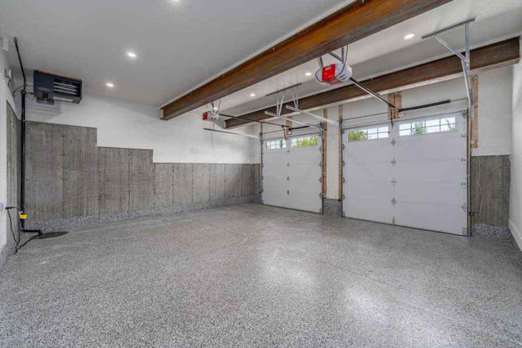 MLS® A2246791 - 2504 19A Street SW in Bankview Calgary, Residential