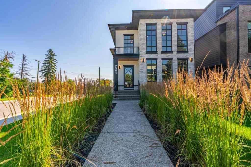 MLS® A2246791 - 2504 19A Street SW in Bankview Calgary, Residential