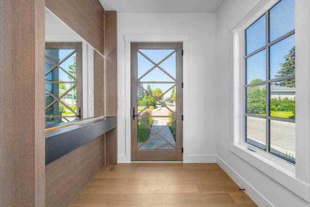 MLS® A2246791 - 2504 19A Street SW in Bankview Calgary, Residential