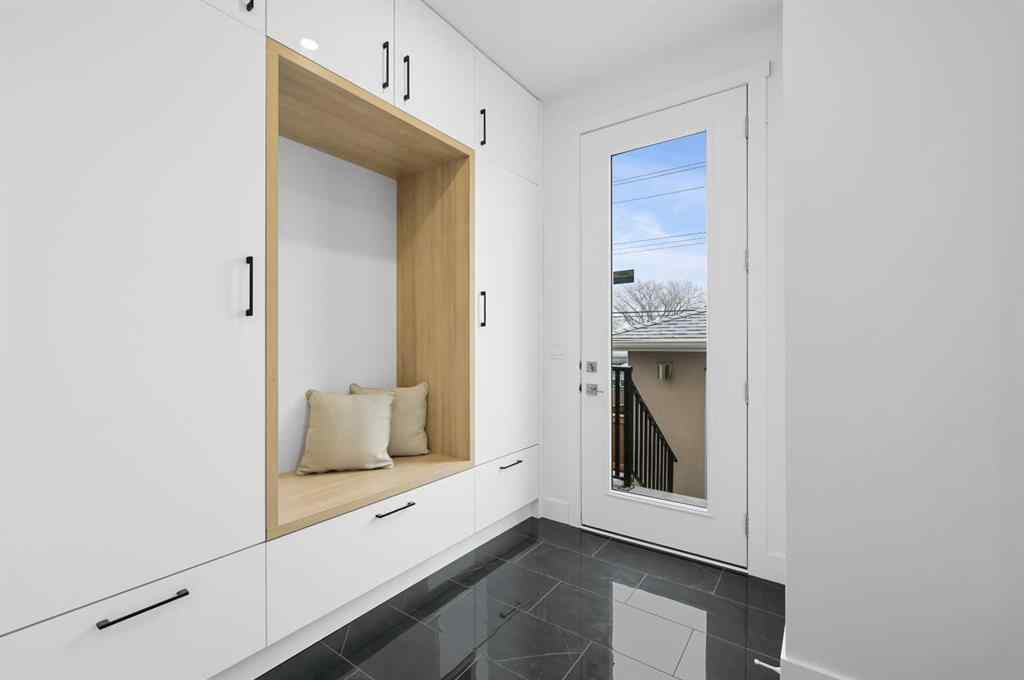MLS® A2246797 - 54 Malibou Road SW in Meadowlark Park Calgary, Residential