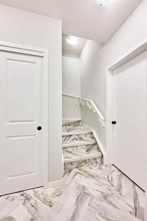 MLS® A2246829 - 95 ARBOUR LAKE Heights NW in Arbour Lake Calgary, Residential