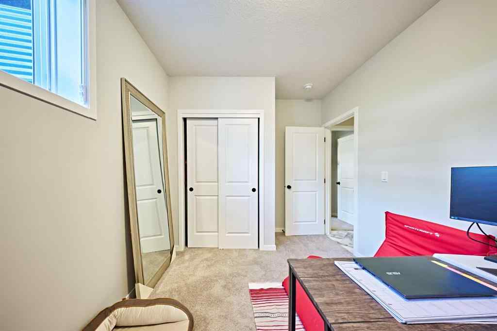 MLS® A2246829 - 95 ARBOUR LAKE Heights NW in Arbour Lake Calgary, Residential