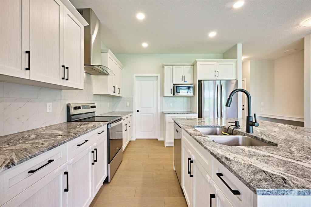 MLS® A2246829 - 95 ARBOUR LAKE Heights NW in Arbour Lake Calgary, Residential