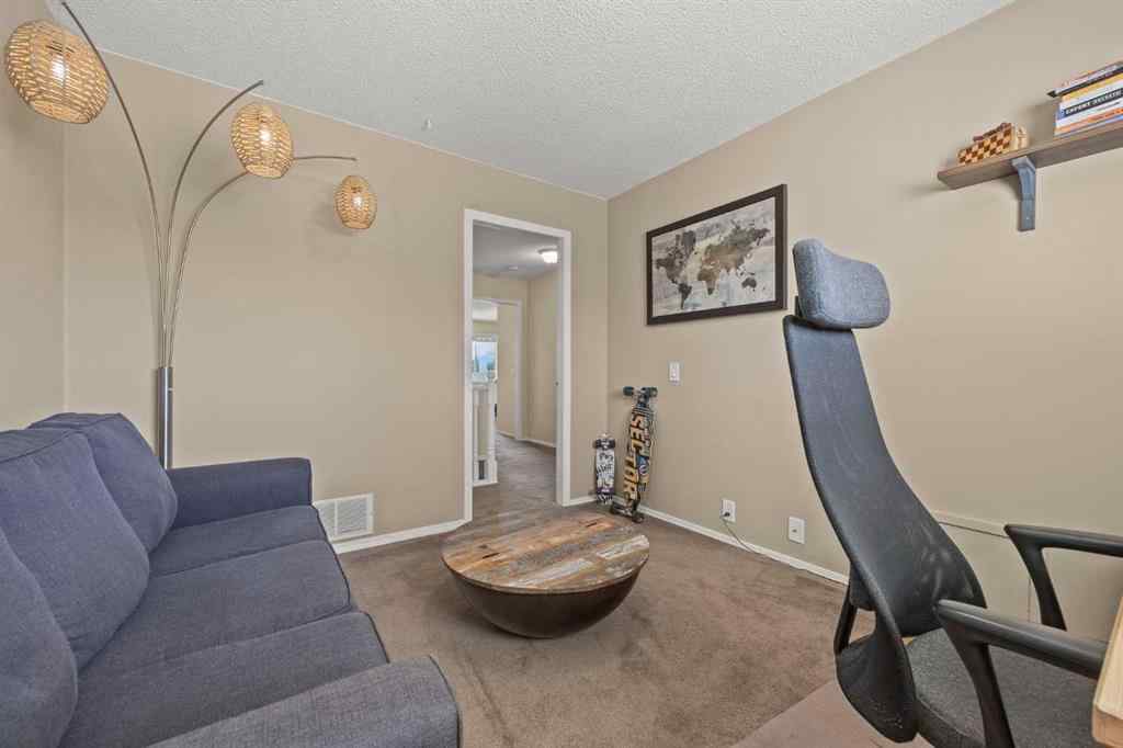 MLS® A2246831 - 71 Somercrest Close SW in Somerset Calgary, Residential