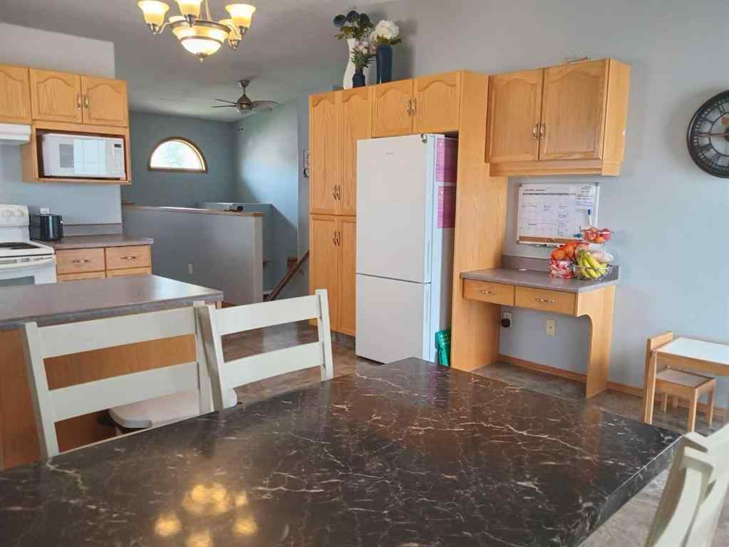 MLS® A2246833 - 113 Old Cove  in Hardisty Hinton, Residential