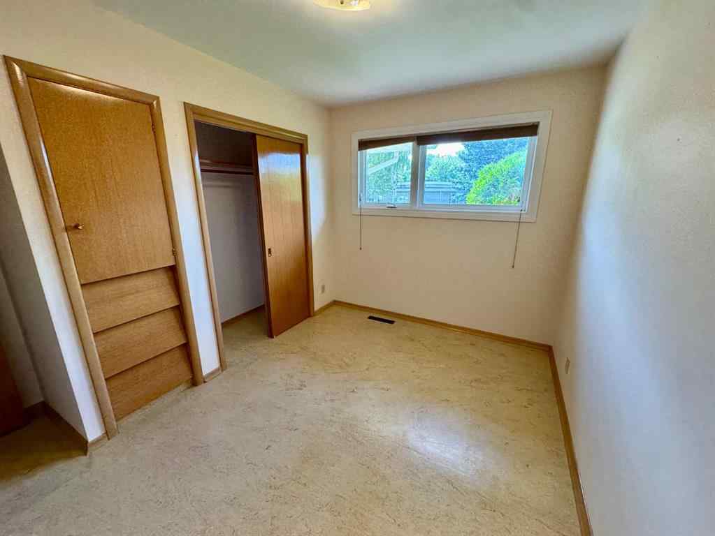 MLS® A2246842 - 1025 25 Street S in Agnes Davidson Lethbridge, Residential