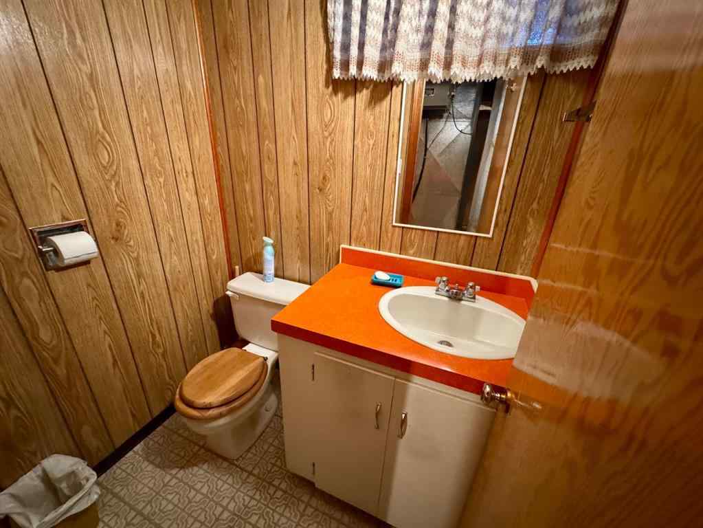 MLS® A2246842 - 1025 25 Street S in Agnes Davidson Lethbridge, Residential