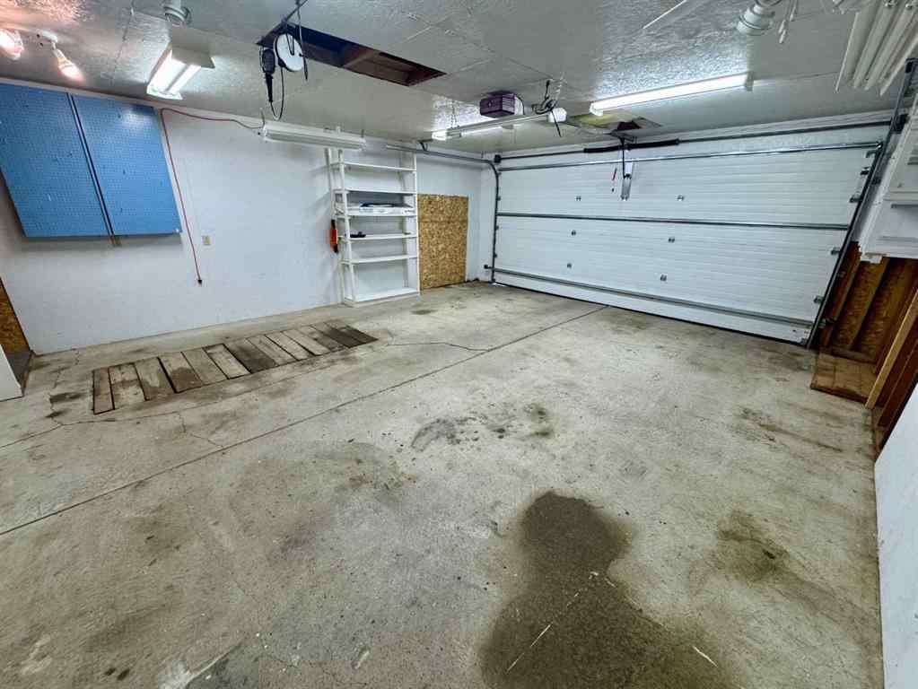 MLS® A2246842 - 1025 25 Street S in Agnes Davidson Lethbridge, Residential