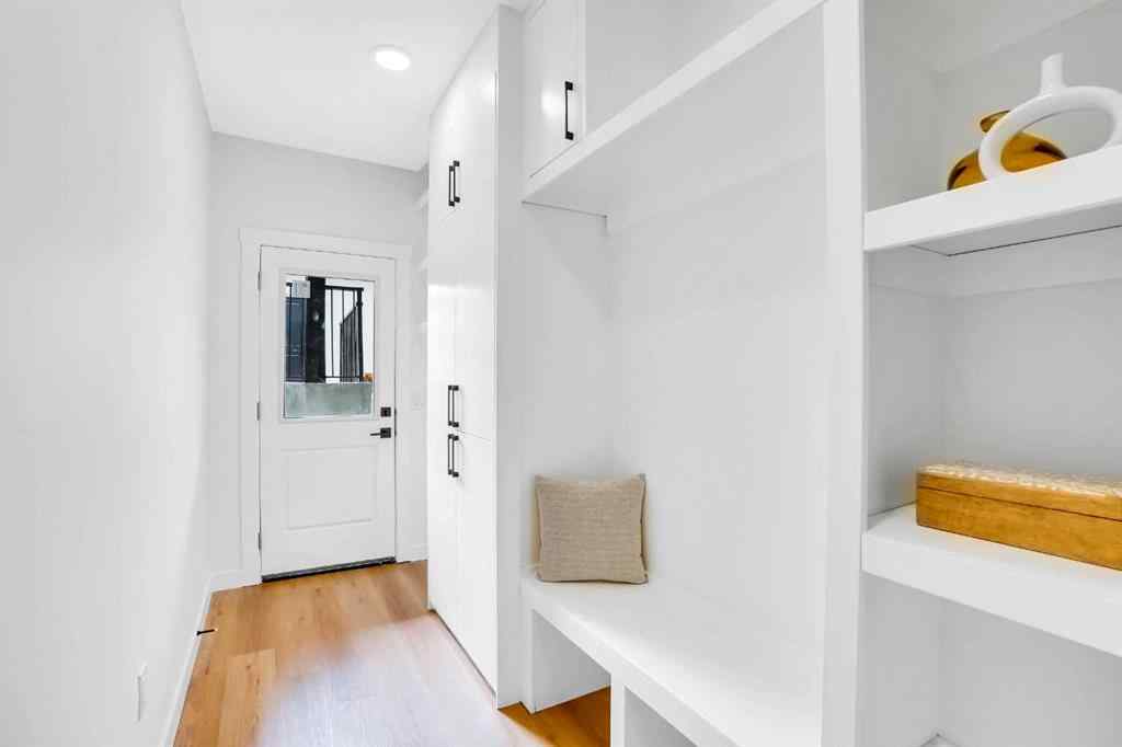 MLS® A2246849 - 4711 19 Avenue NW in Montgomery Calgary, Residential