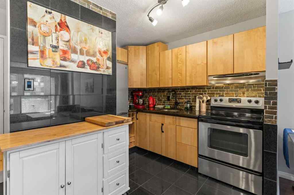 MLS® A2246858 - Unit #405 339 13 Avenue SW in Beltline Calgary, Residential