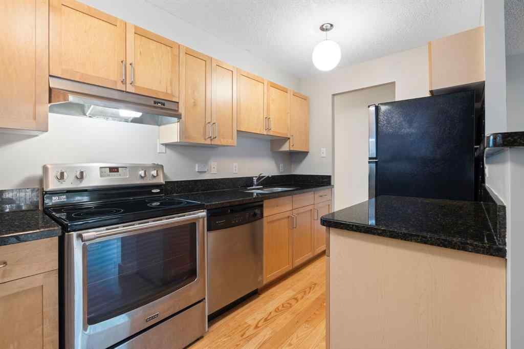 MLS® A2246861 - Unit #105 934 2 Avenue NW in Sunnyside Calgary, Residential