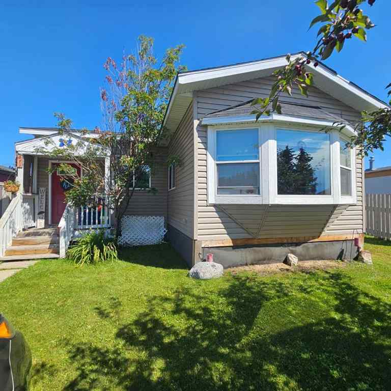 MLS® A2246862 - 613 53 Street   in Edson Edson, Residential