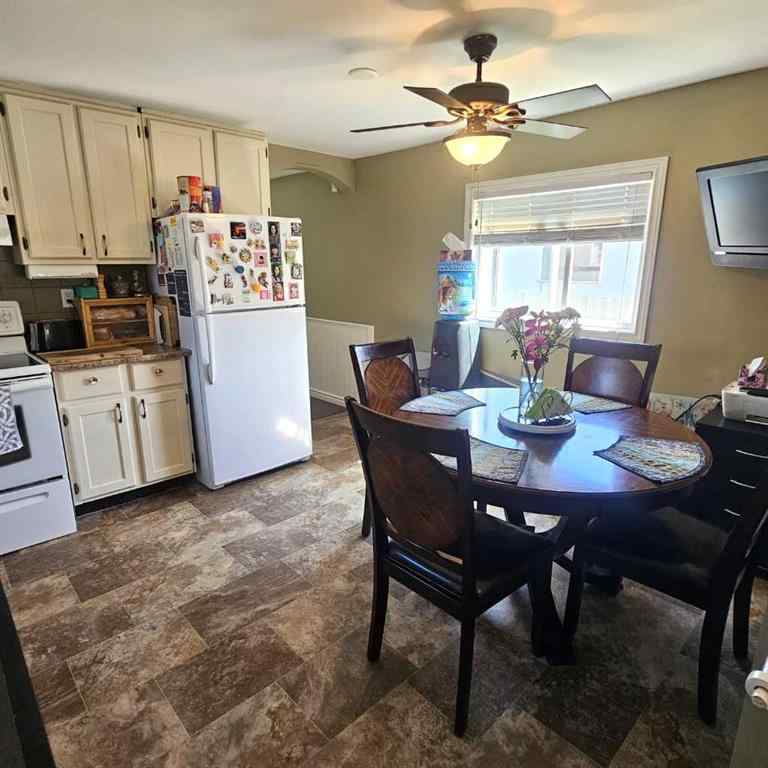 MLS® A2246862 - 613 53 Street   in Edson Edson, Residential