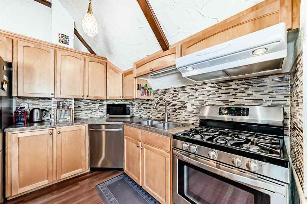 MLS® A2246867 - 40 Mountain Street W in Rosemont Okotoks, Residential