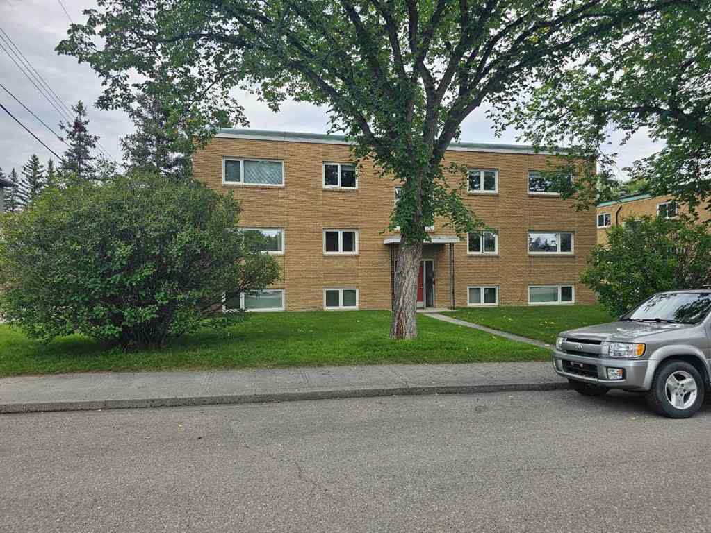 MLS® A2246876 - 2312 22 Street NW in Banff Trail Calgary, Commercial