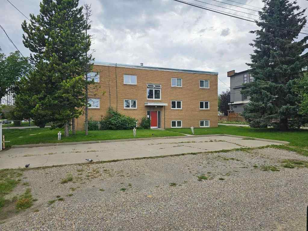 MLS® A2246876 - 2312 22 Street NW in Banff Trail Calgary, Commercial