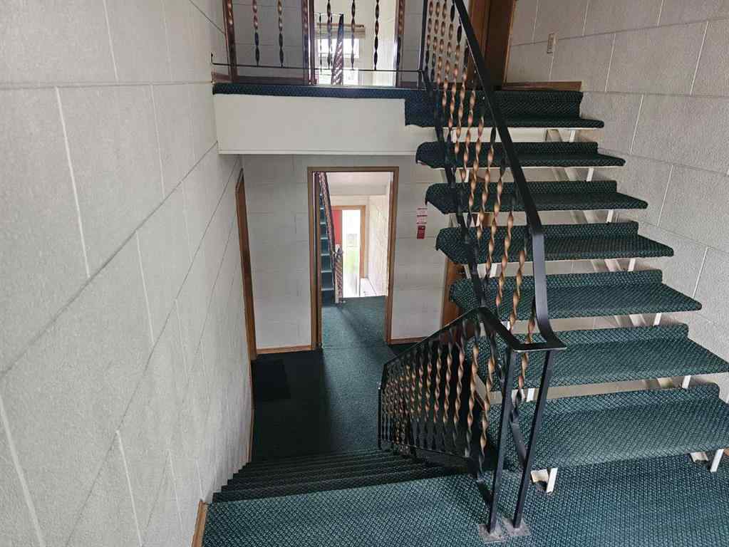 MLS® A2246876 - 2312 22 Street NW in Banff Trail Calgary, Commercial