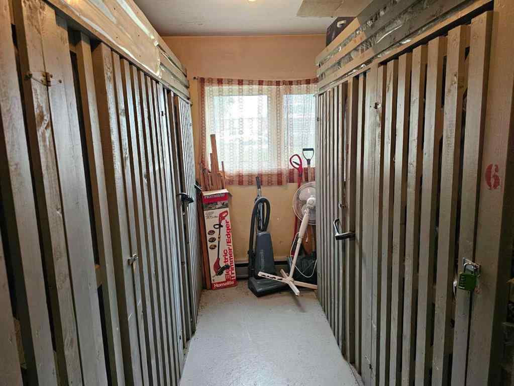 MLS® A2246876 - 2312 22 Street NW in Banff Trail Calgary, Commercial