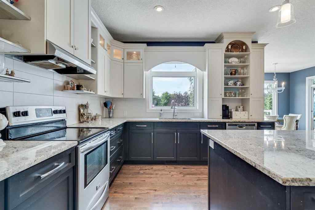 MLS® A2246883 - 136 Stonemere Close  in Westmere Chestermere, Residential