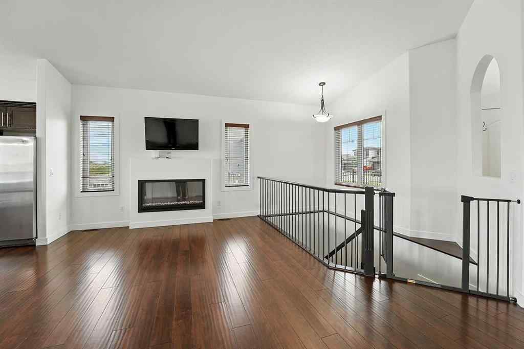 MLS® A2246893 - 5446 Vista Trail  in Valley Ridge Blackfalds, Residential