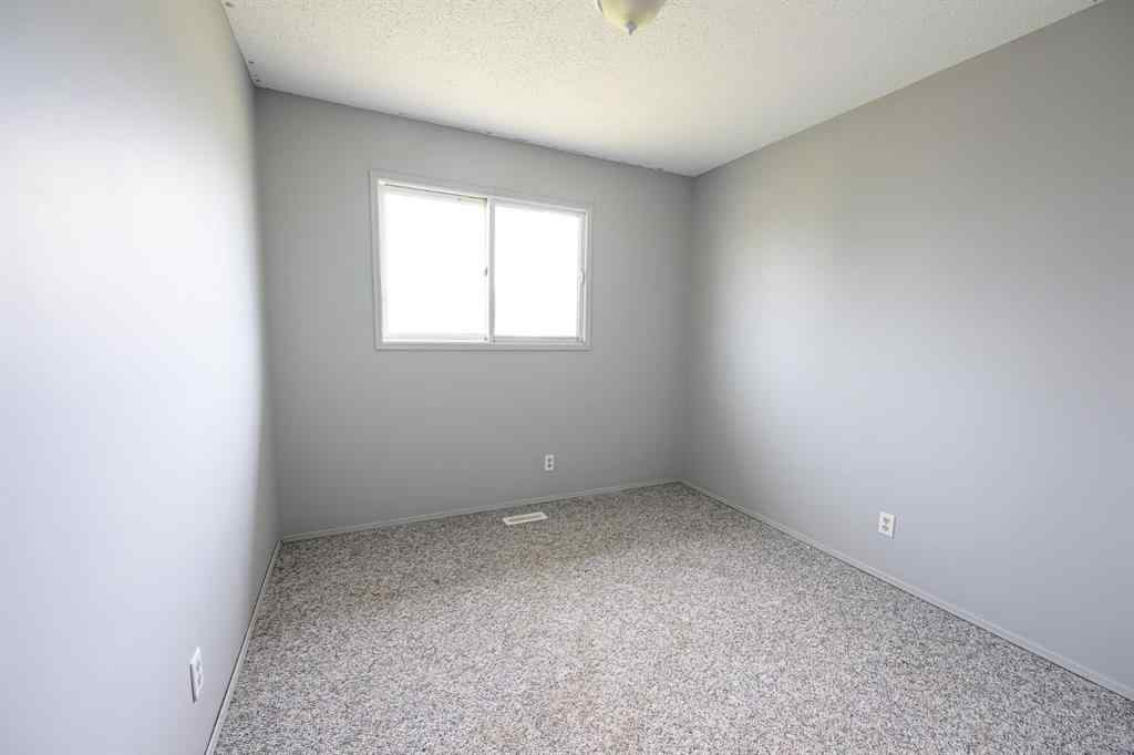 MLS® A2246900 - 9708 91 Street  in NONE Sexsmith, Residential