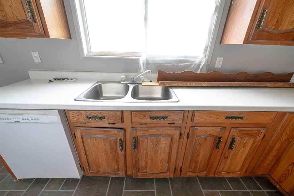 MLS® A2246900 - 9708 91 Street  in NONE Sexsmith, Residential