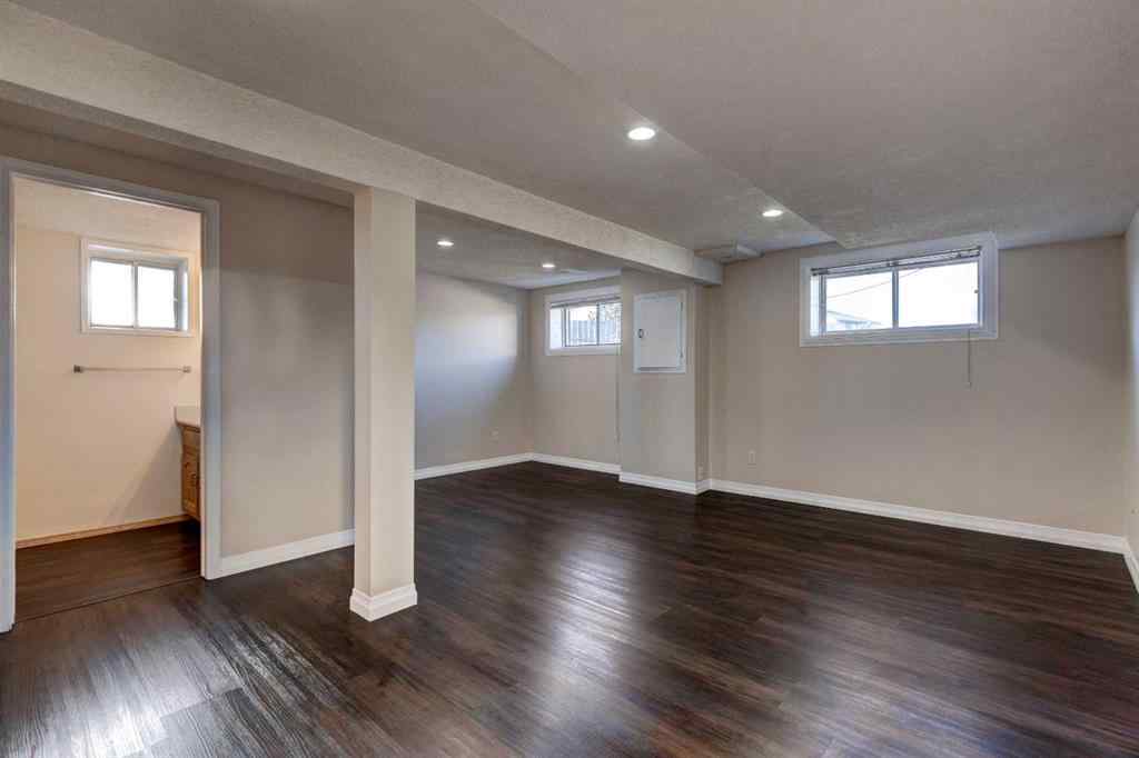 MLS® A2246914 - 27 Castleridge Road NE in Castleridge Calgary, Residential