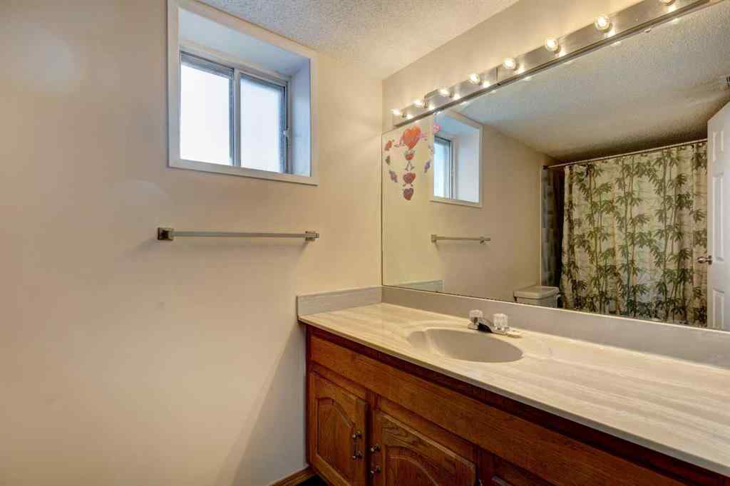 MLS® A2246914 - 27 Castleridge Road NE in Castleridge Calgary, Residential