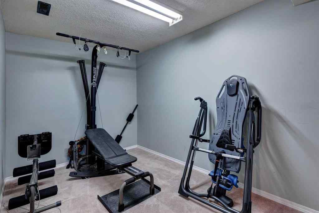 MLS® A2246914 - 27 Castleridge Road NE in Castleridge Calgary, Residential