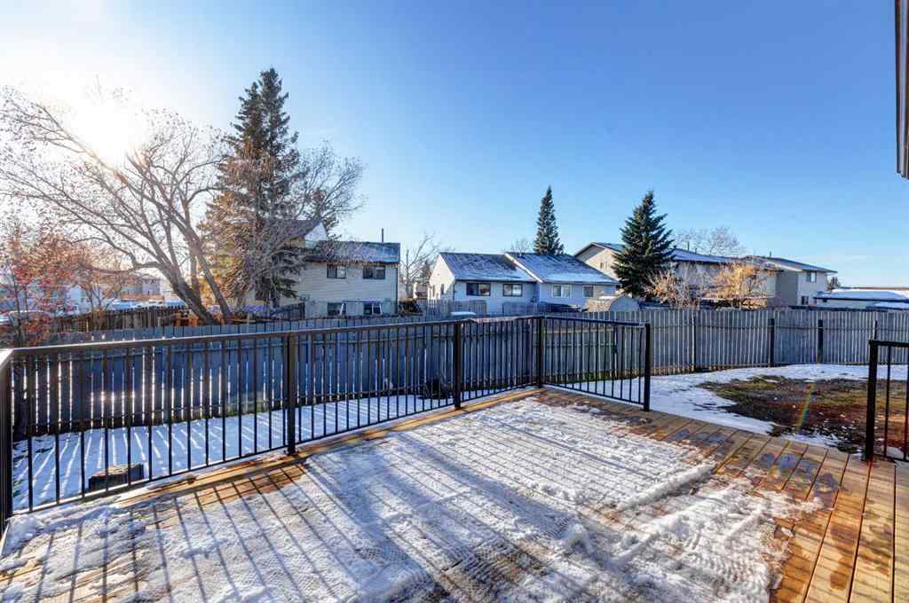 MLS® A2246914 - 27 Castleridge Road NE in Castleridge Calgary, Residential