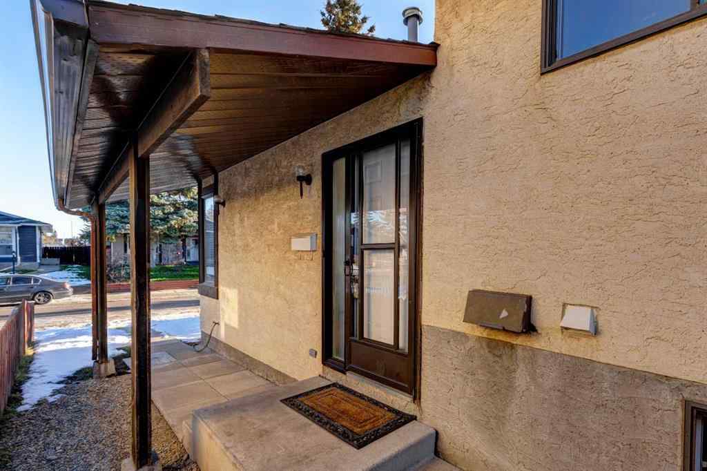 MLS® A2246914 - 27 Castleridge Road NE in Castleridge Calgary, Residential