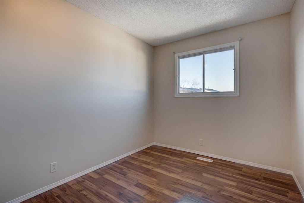 MLS® A2246914 - 27 Castleridge Road NE in Castleridge Calgary, Residential