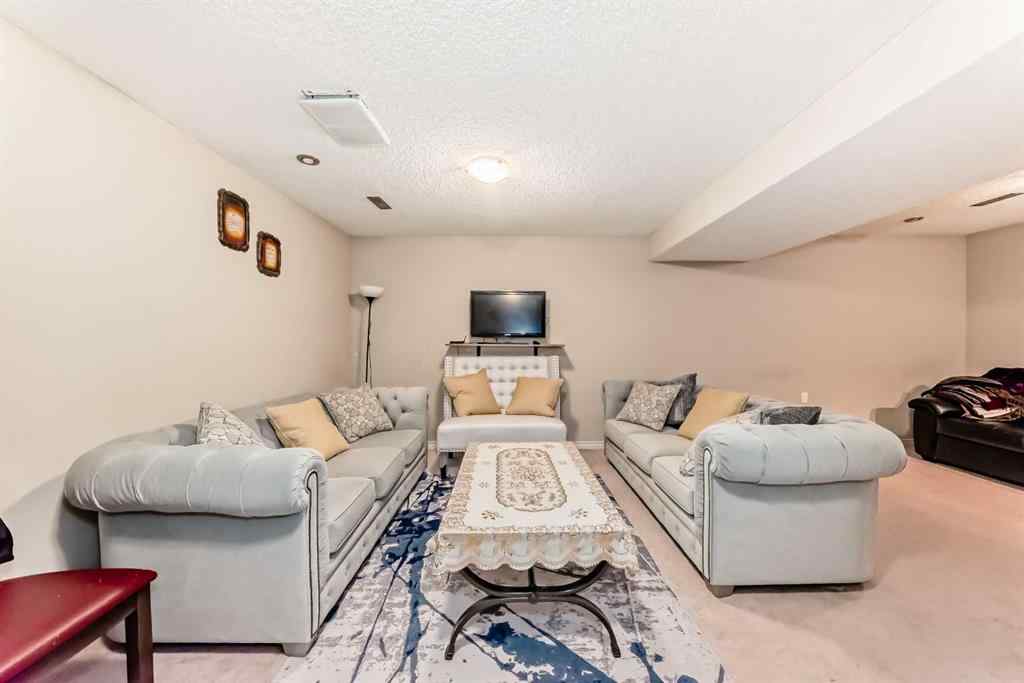 MLS® A2246917 - 6735 Coach Hill Road SW in Coach Hill Calgary, Residential