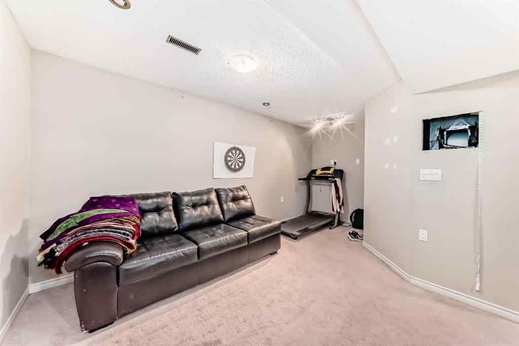 MLS® A2246917 - 6735 Coach Hill Road SW in Coach Hill Calgary, Residential