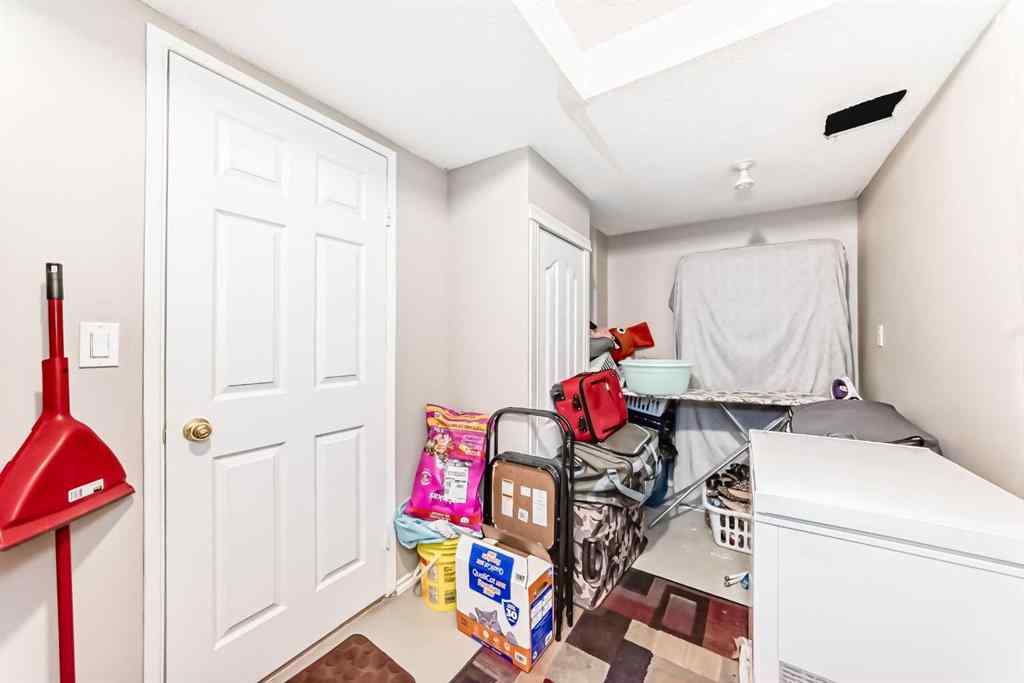 MLS® A2246917 - 6735 Coach Hill Road SW in Coach Hill Calgary, Residential