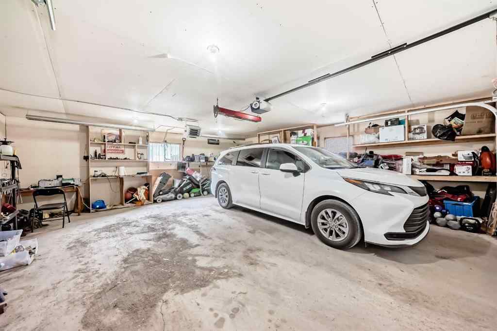 MLS® A2246917 - 6735 Coach Hill Road SW in Coach Hill Calgary, Residential