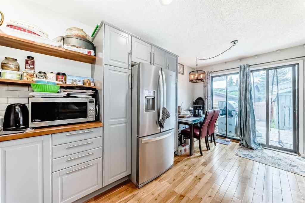 MLS® A2246917 - 6735 Coach Hill Road SW in Coach Hill Calgary, Residential