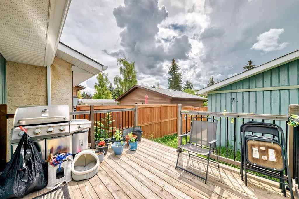 MLS® A2246917 - 6735 Coach Hill Road SW in Coach Hill Calgary, Residential