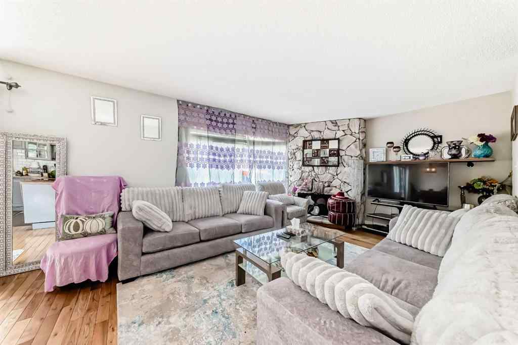 MLS® A2246917 - 6735 Coach Hill Road SW in Coach Hill Calgary, Residential