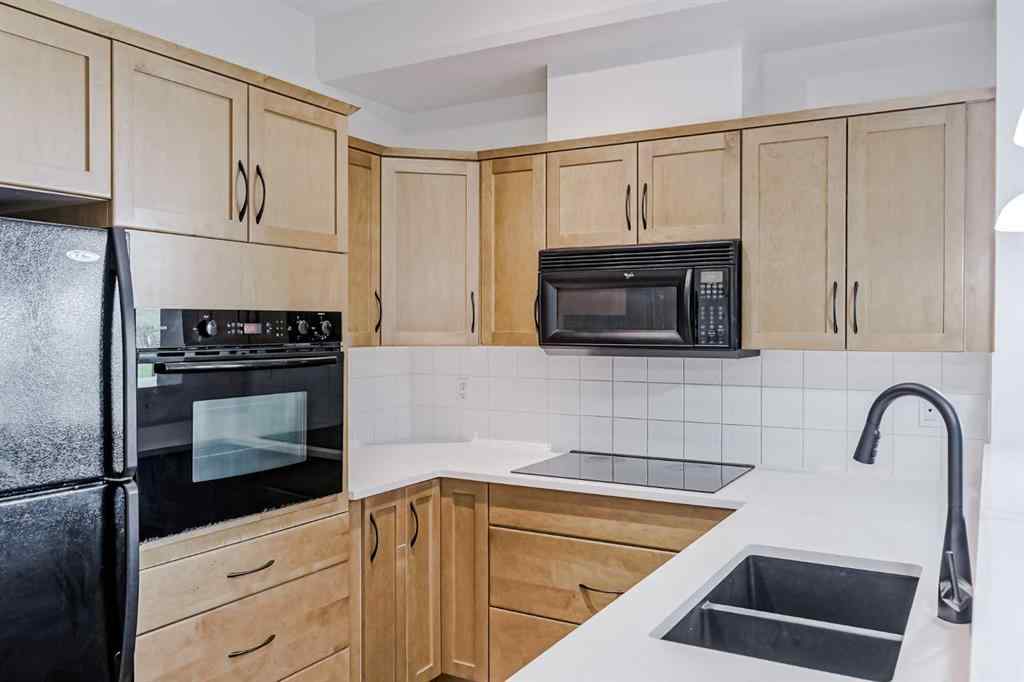 MLS® A2246921 - Unit #403 3111 34 Avenue NW in Varsity Calgary, Residential