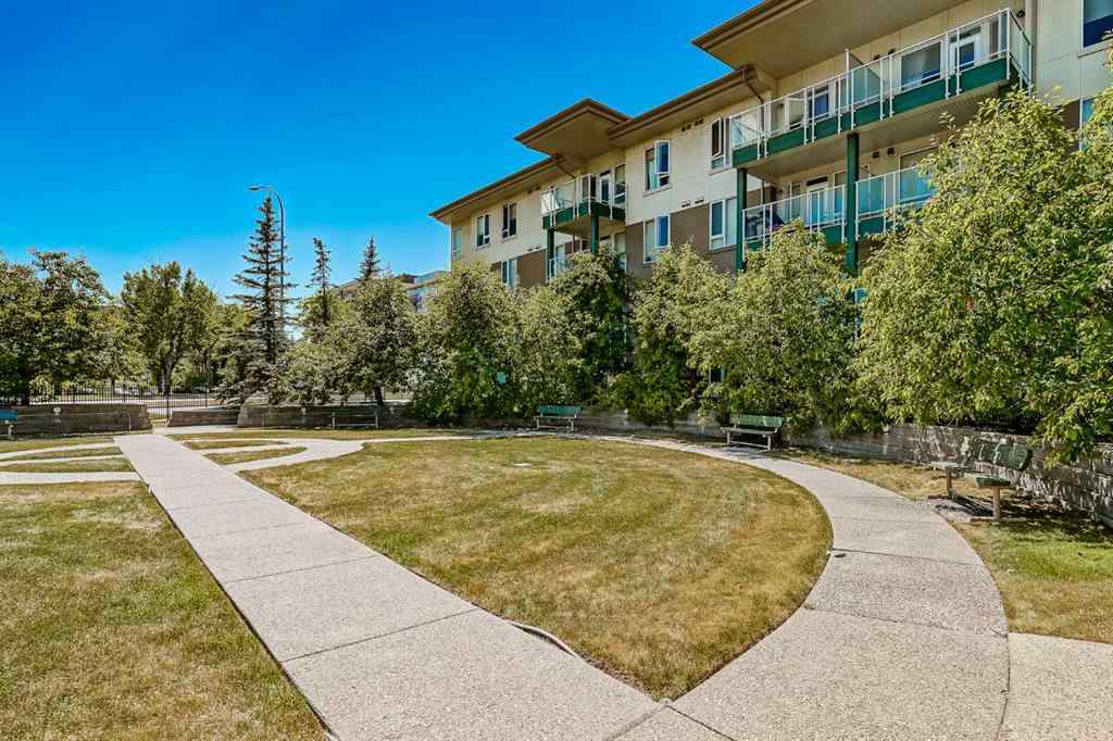 MLS® A2246921 - Unit #403 3111 34 Avenue NW in Varsity Calgary, Residential