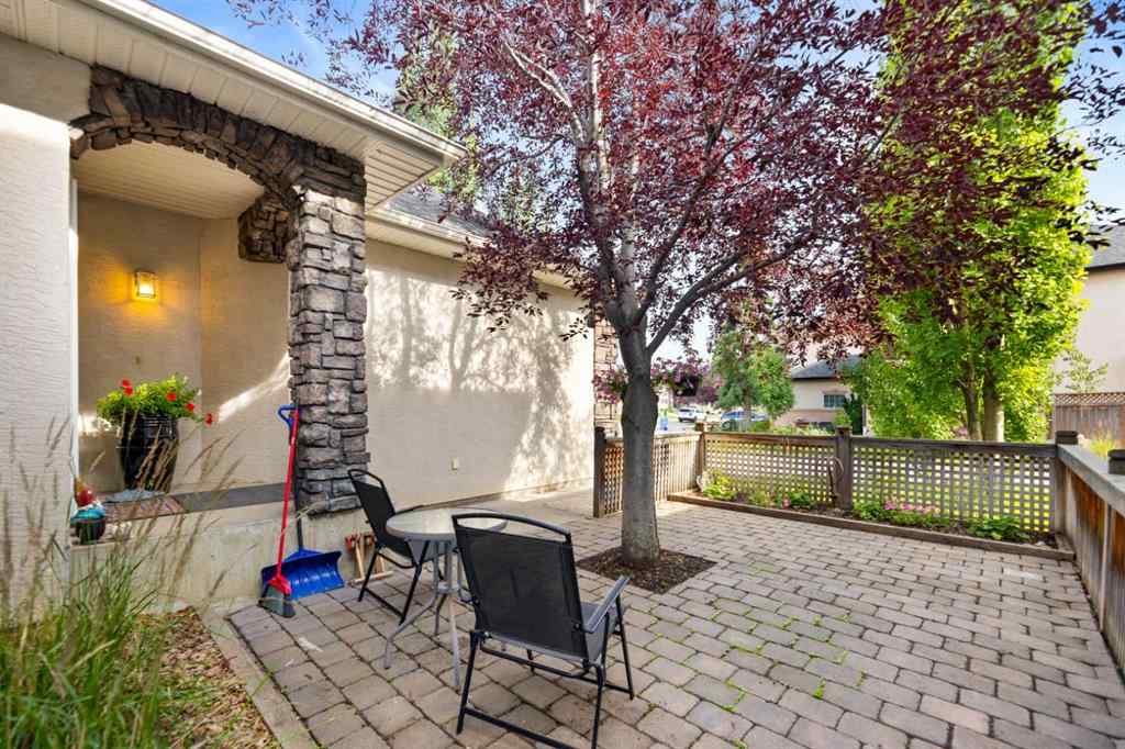 MLS® A2246927 - 250 Strathridge Place SW in Strathcona Park Calgary, Residential