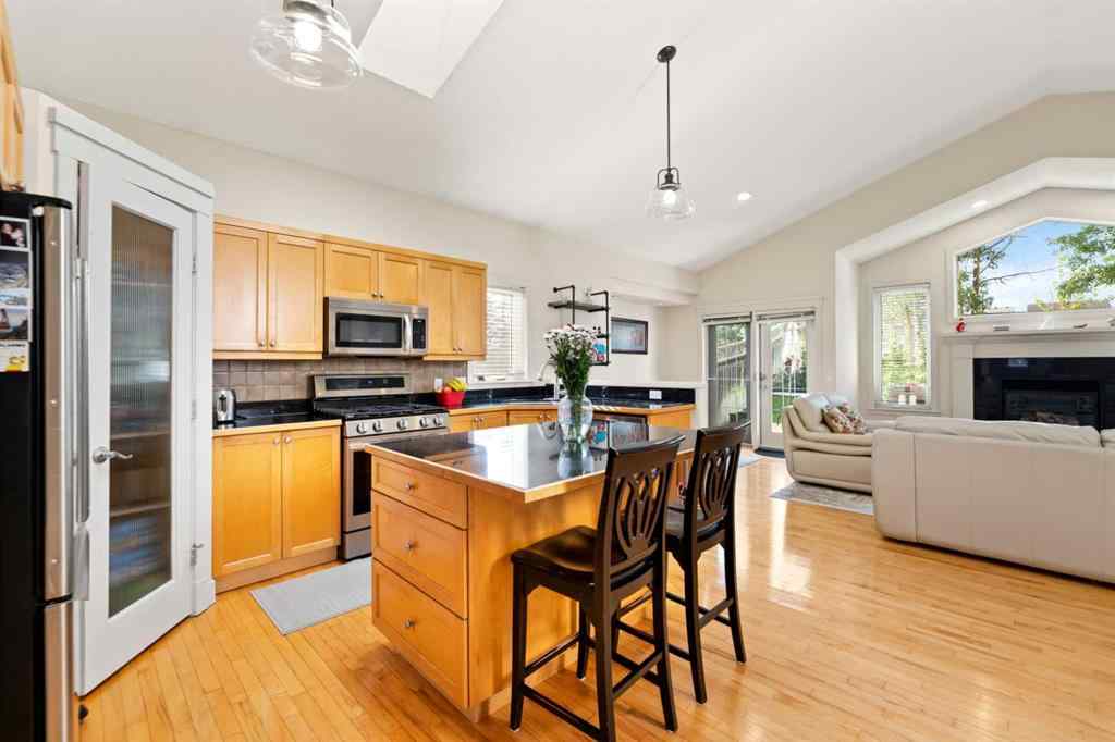 MLS® A2246927 - 250 Strathridge Place SW in Strathcona Park Calgary, Residential