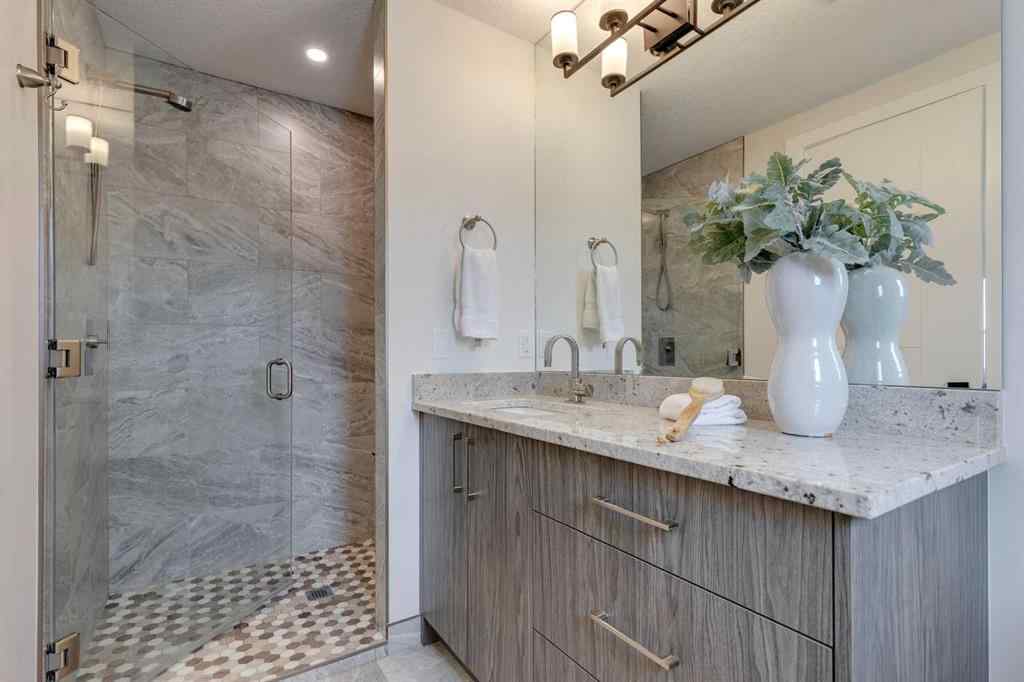 MLS® A2246928 - 941 38 Street SW in Rosscarrock Calgary, Residential