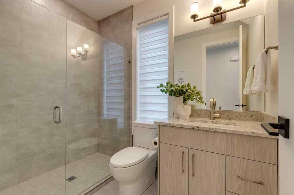 MLS® A2246928 - 941 38 Street SW in Rosscarrock Calgary, Residential