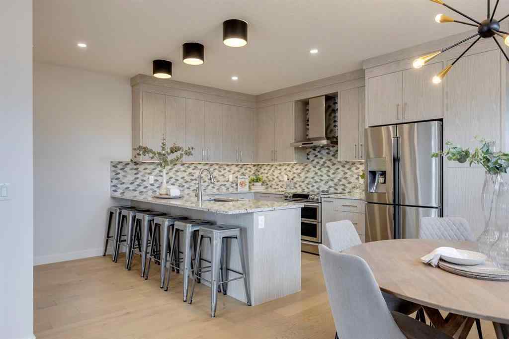MLS® A2246928 - 941 38 Street SW in Rosscarrock Calgary, Residential