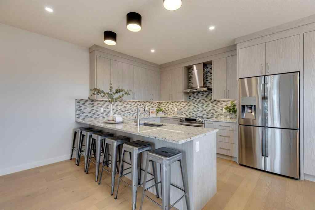 MLS® A2246928 - 941 38 Street SW in Rosscarrock Calgary, Residential